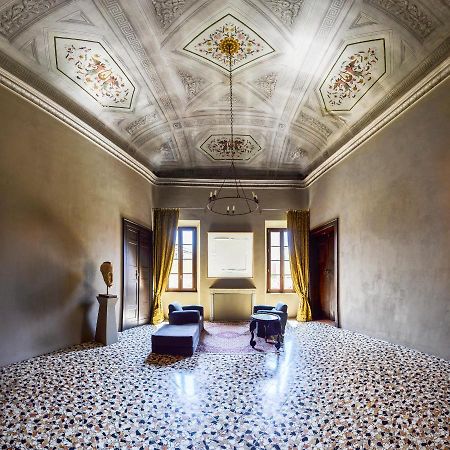XVIII Century Palazzo Ravenna Luaran gambar