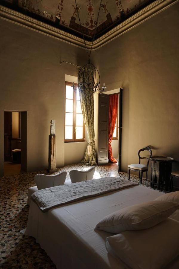 XVIII Century Palazzo Ravenna Luaran gambar